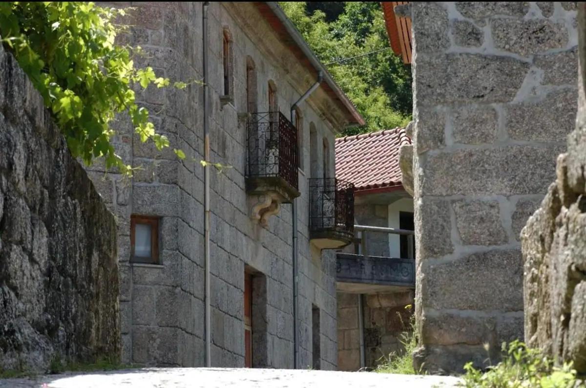 Geres - Aldeia Turistica De Louredo Villa วีเอย์รา ดู มีโญ ภายนอก รูปภาพ