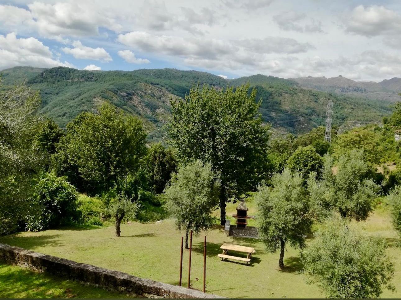 Geres - Aldeia Turistica De Louredo Villa วีเอย์รา ดู มีโญ ภายนอก รูปภาพ