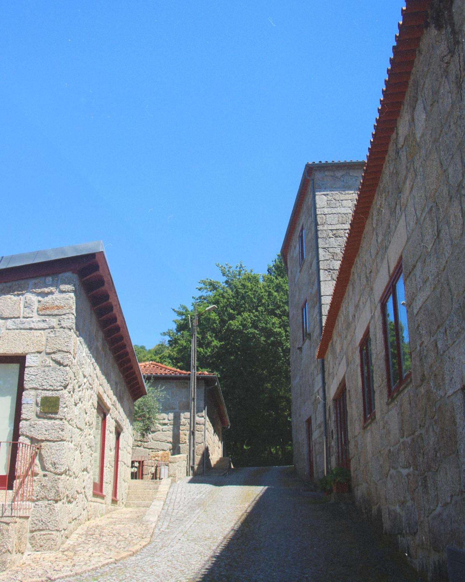 Geres - Aldeia Turistica De Louredo Villa วีเอย์รา ดู มีโญ ภายนอก รูปภาพ