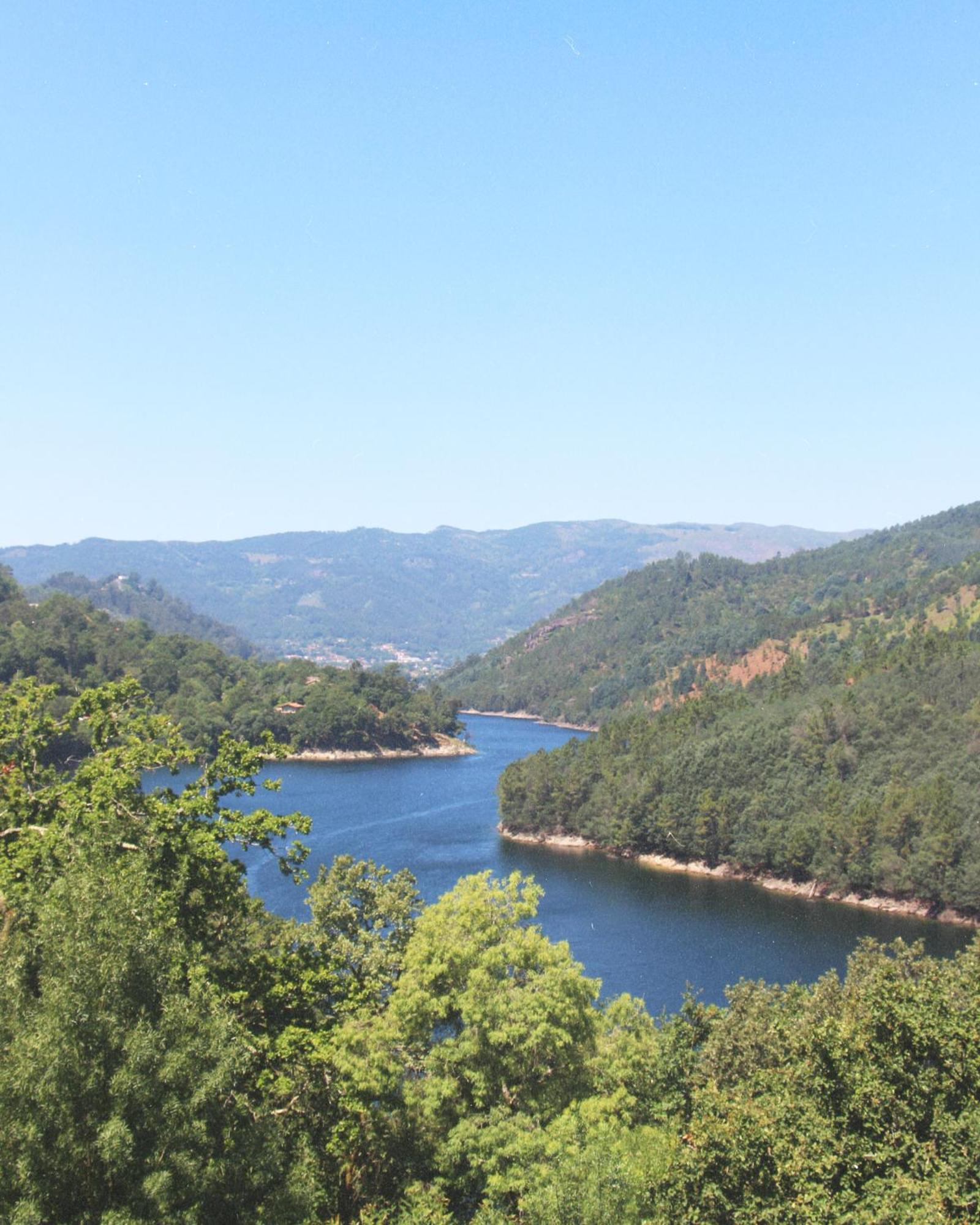 Geres - Aldeia Turistica De Louredo Villa วีเอย์รา ดู มีโญ ภายนอก รูปภาพ