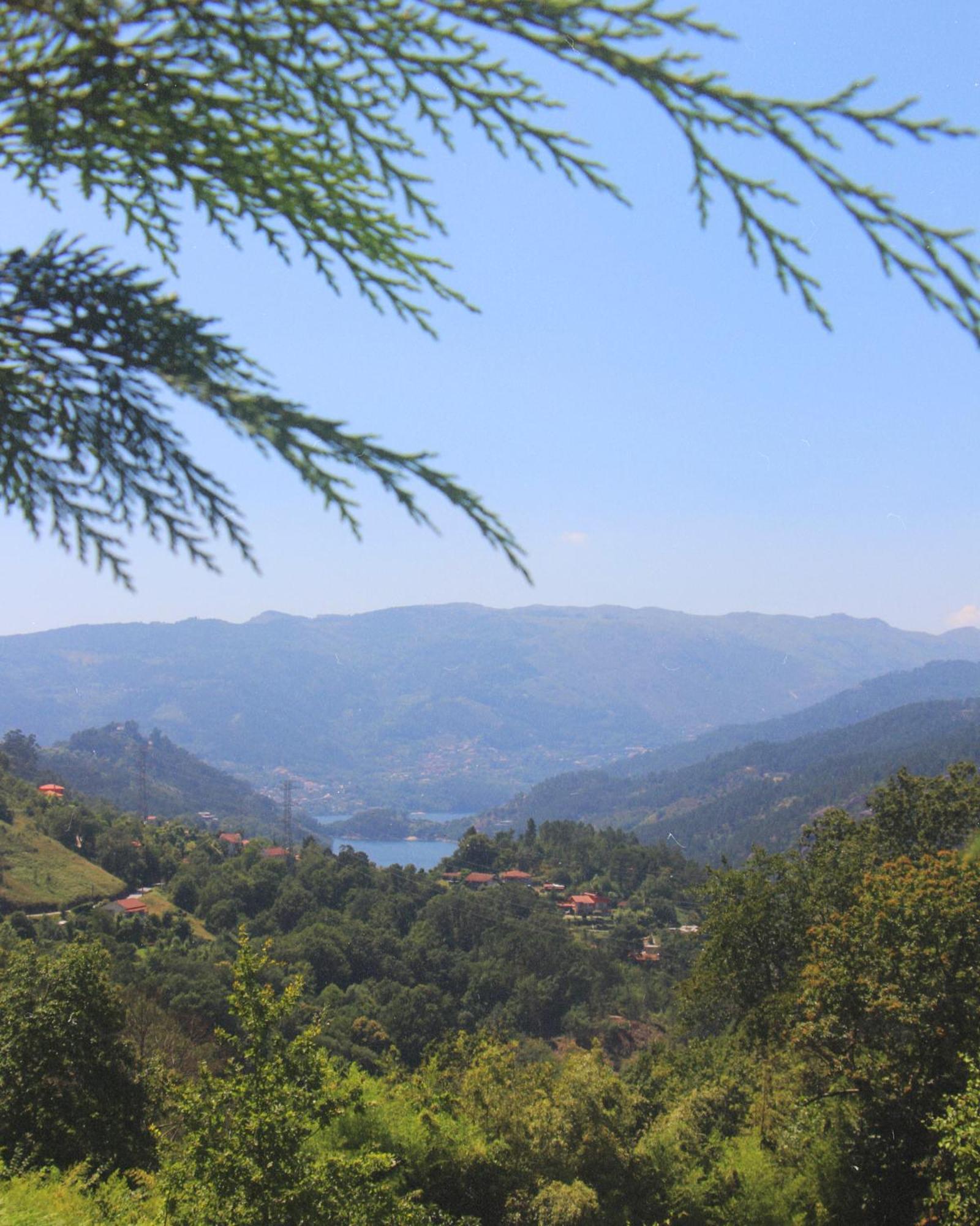 Geres - Aldeia Turistica De Louredo Villa วีเอย์รา ดู มีโญ ภายนอก รูปภาพ